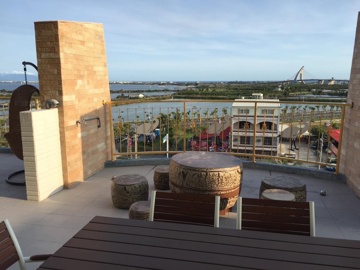 Top Bay B&B Donggang Exterior photo